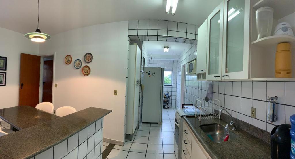 Apartamento Pe Na Areia E Aguas Tranquilas No Centro De גוארפארי מראה חיצוני תמונה